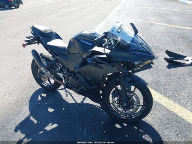  Salvage Kawasaki Ex500