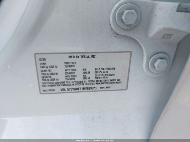 Tesla Model Y Long Range Dual Motor All-wheel Drive Image 16