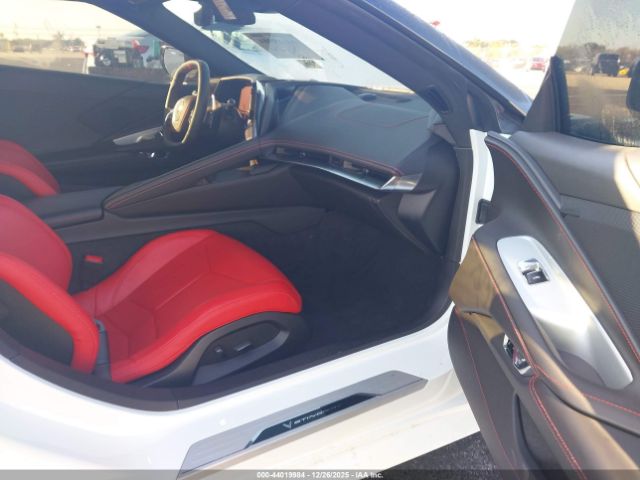 Chevrolet Corvette , 1lt, Rwd Image 3