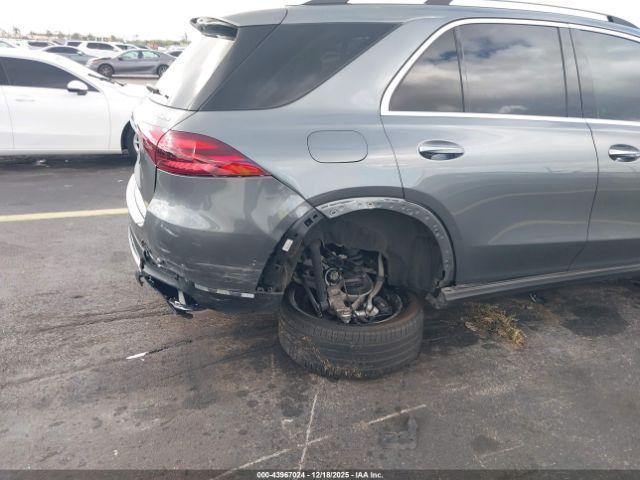 Mercedes-Benz GLE 4matic Image 2