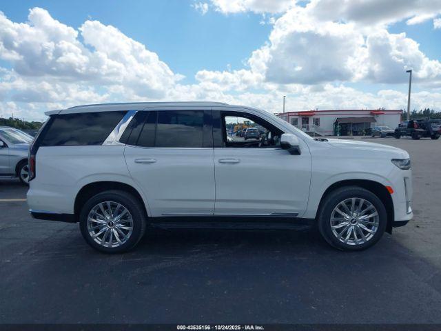 Cadillac Escalade 4wd Premium Luxury Image 14