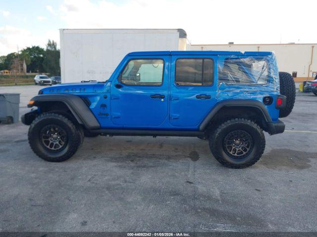 Jeep Wrangler High Tide 4x4 Image 11