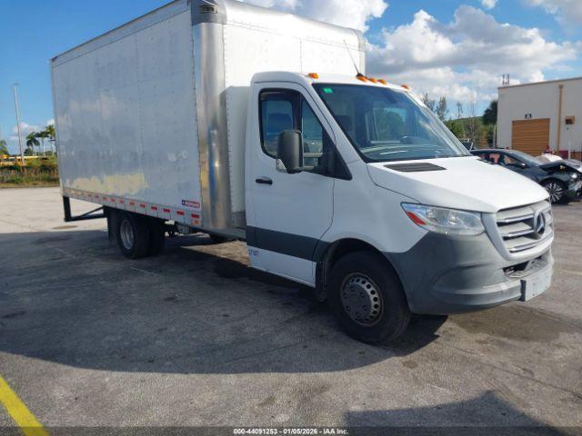 Salvage Mercedes-Benz Sprinter 4500