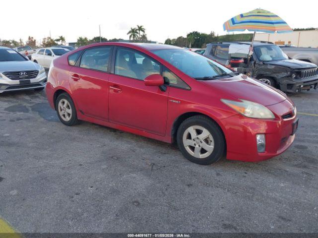  Salvage Toyota Prius
