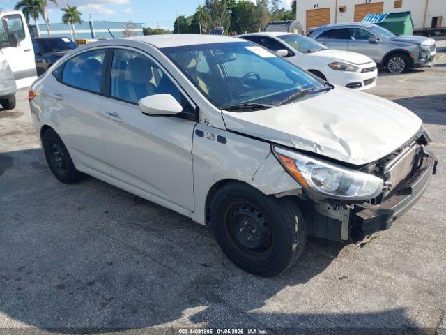  Salvage Hyundai ACCENT