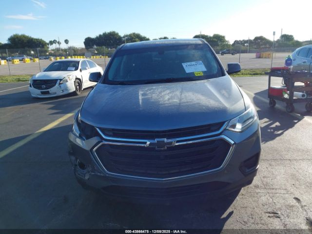 Chevrolet Traverse Ls Image 8