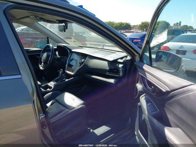 Subaru Outback Limited Image 17