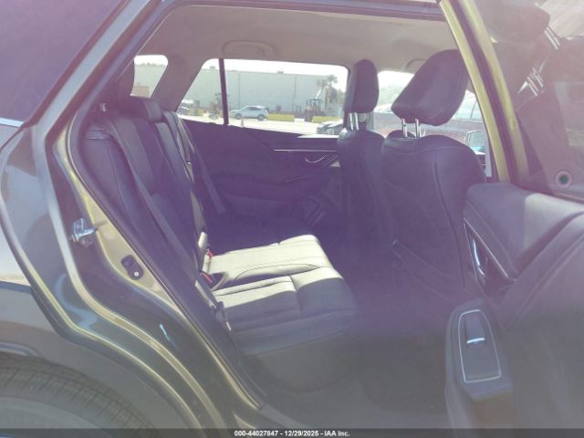 Subaru Outback Limited Image 13