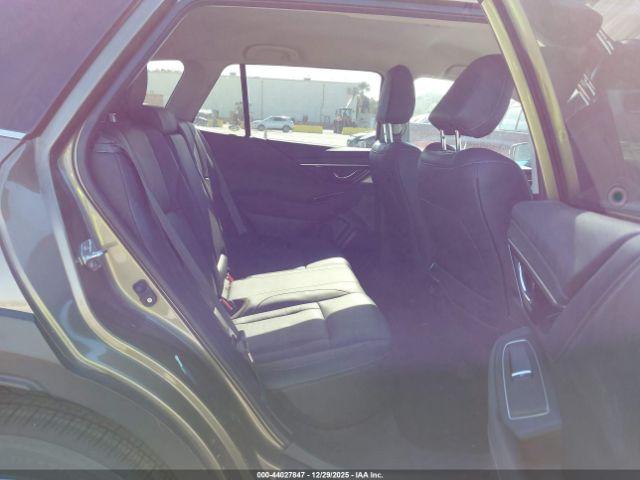 Subaru Outback Limited Image 13