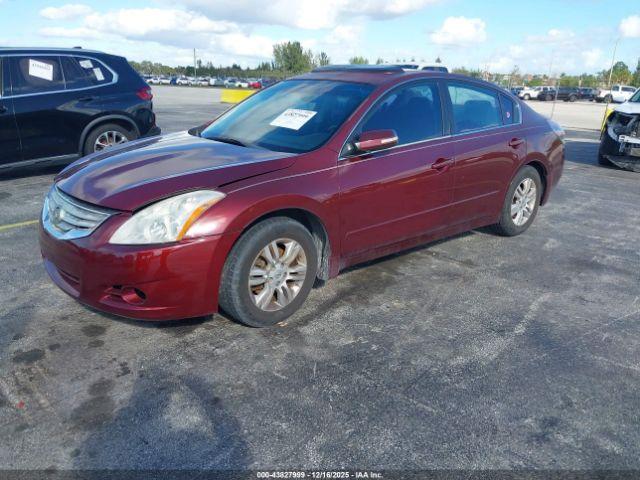Nissan Altima 2.5 S Image 2