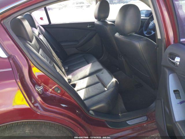 Nissan Altima 2.5 S Image 4