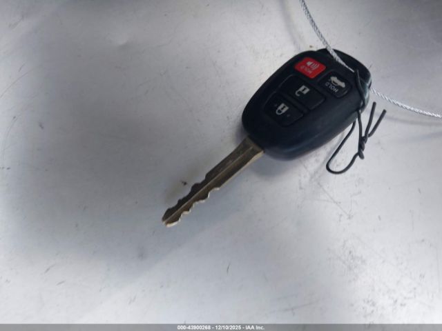 Toyota Corolla Le Image 9