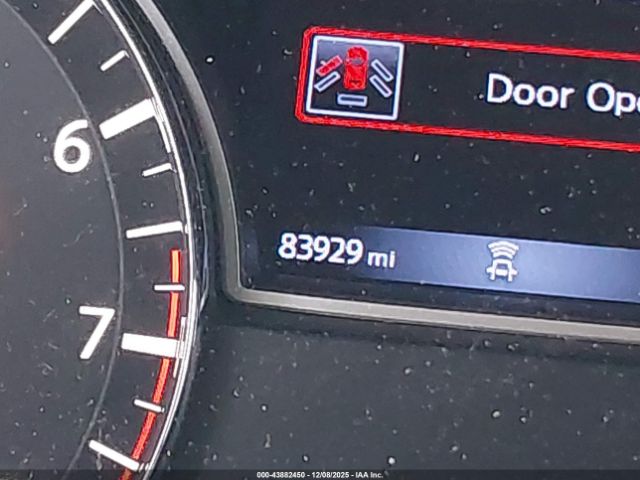 Nissan Pathfinder S 2wd Image 4