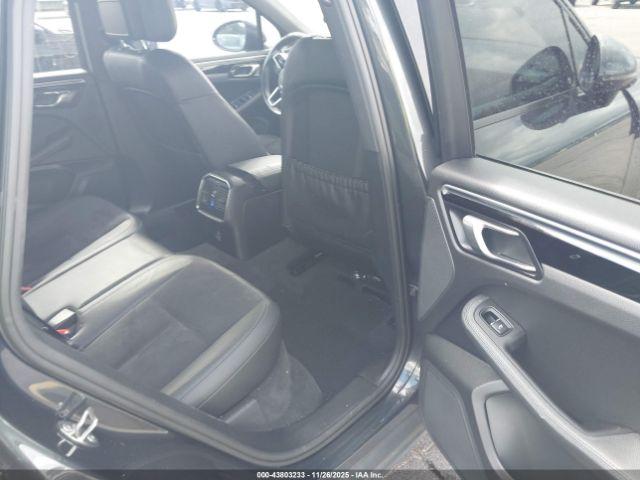 Porsche Macan Image 7