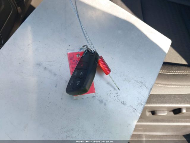 Chevrolet Suburban 2wd Ls Image 7