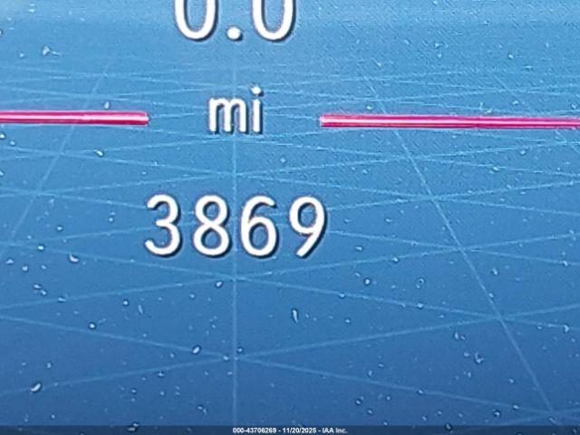 Mercedes-Benz C-Class Image 13