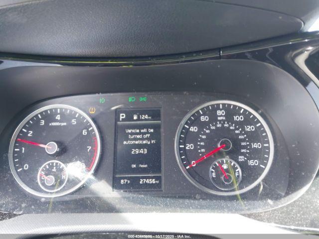 Kia K5 Gt-line Image 14