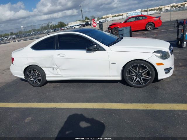 Mercedes-Benz C-Class Image 7