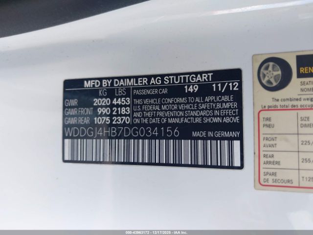 Mercedes-Benz C-Class Image 11