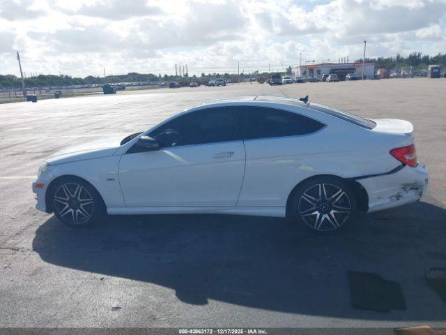 Mercedes-Benz C-Class Image 13