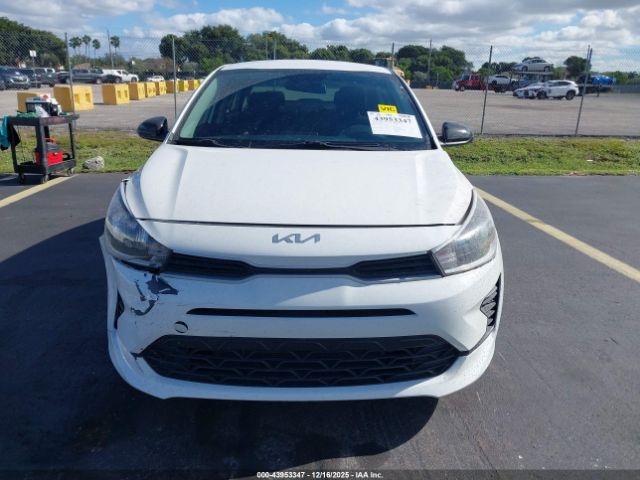 Kia Rio S Image 10