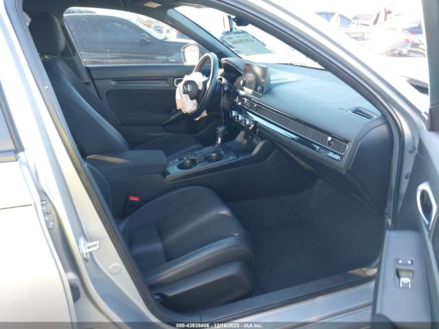 Honda Civic Sport Image 16