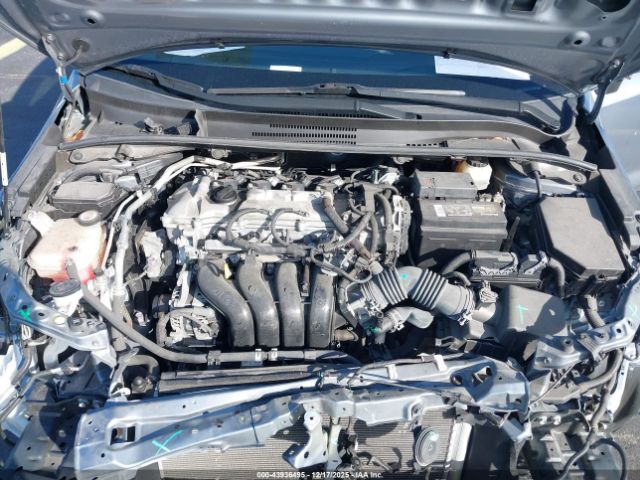 Toyota Corolla Le Image 5