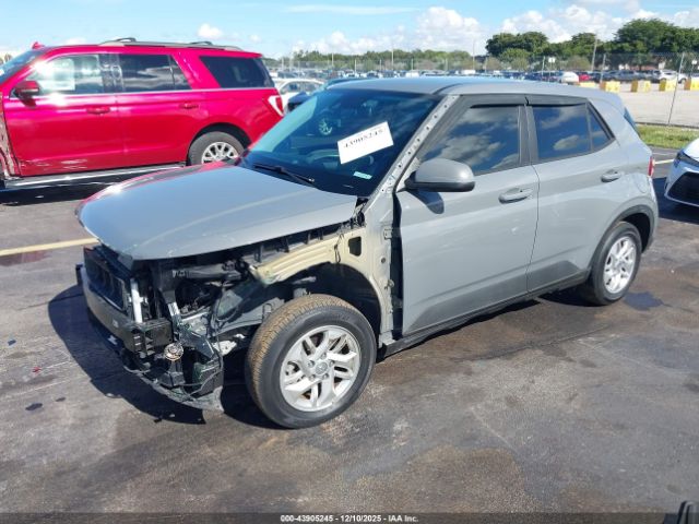 Hyundai VENUE Se Image 3