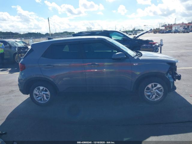 Hyundai VENUE Se Image 12