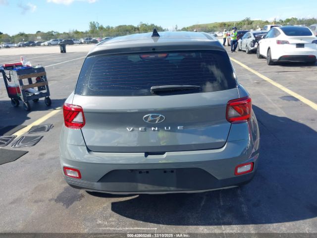 Hyundai VENUE Se Image 9