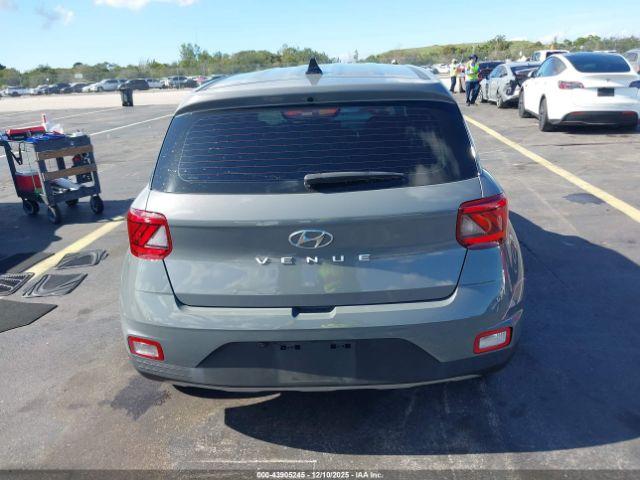 Hyundai VENUE Se Image 9