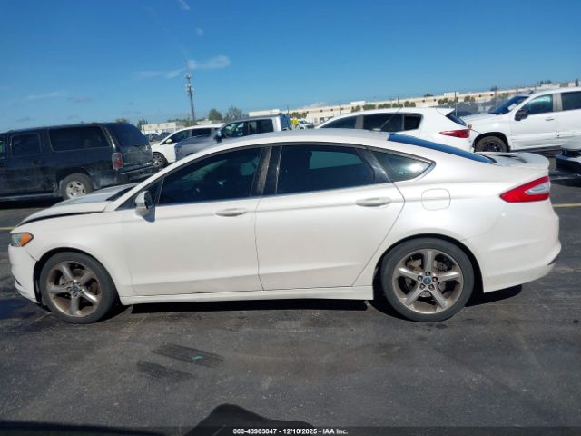 Ford Fusion Se Image 15