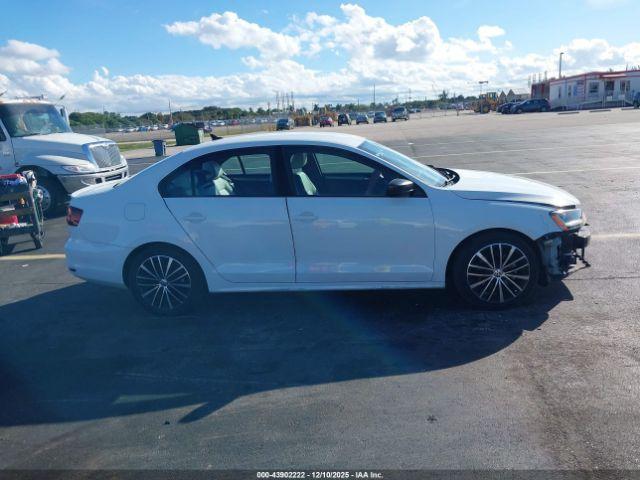 Volkswagen Jetta 1.8t Sport Image 5