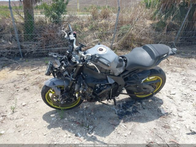 Yamaha Fz10 Image 10