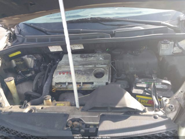 Toyota Sienna Le Image 13