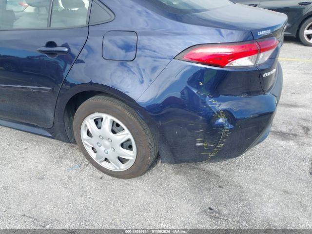 Toyota Corolla Le Image 12