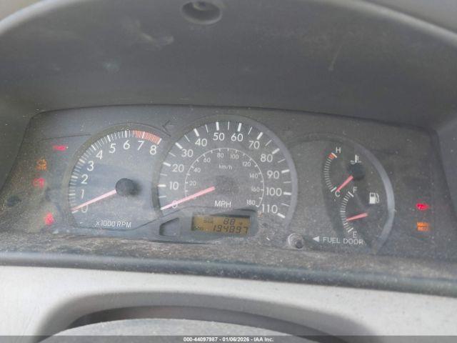 Toyota Corolla Ce Image 5