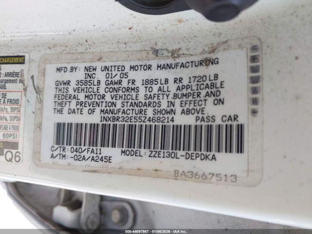 Toyota Corolla Ce Image 8