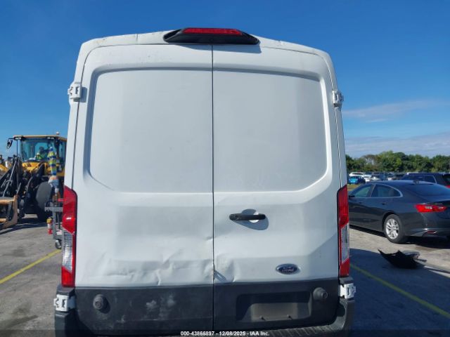 Ford Transit Image 18