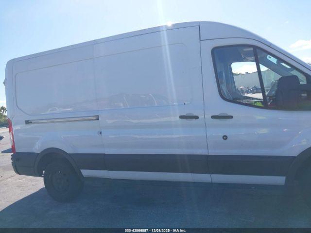Ford Transit Image 5