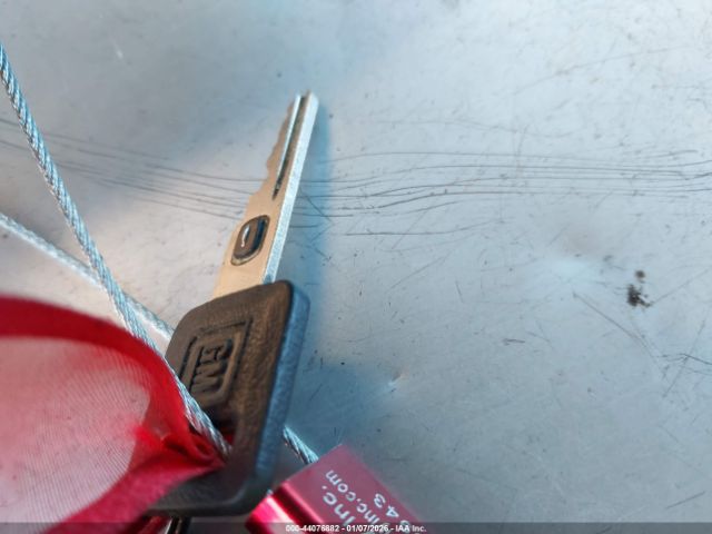 Buick LeSabre Limited Image 12