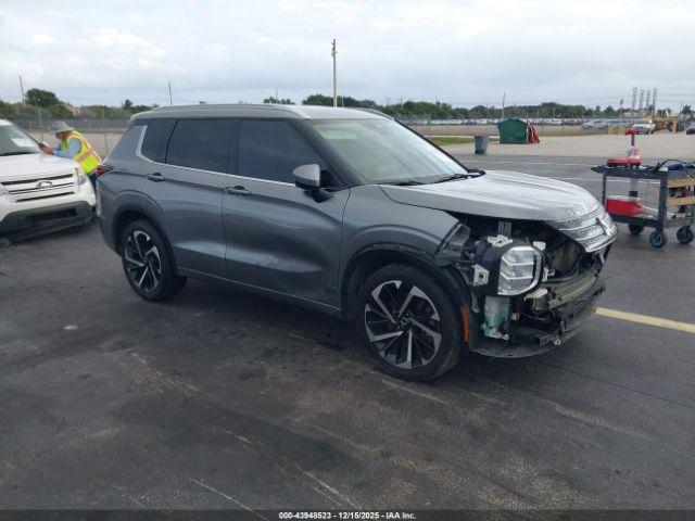  Salvage Mitsubishi Outlander