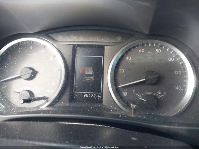 Toyota Highlander Le Image 8