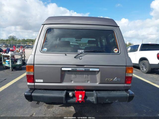 Toyota Landcruiser Image 14