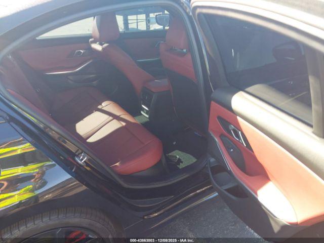 BMW 3 Series Image 8