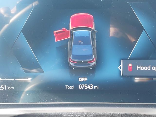 BMW 3 Series Image 16