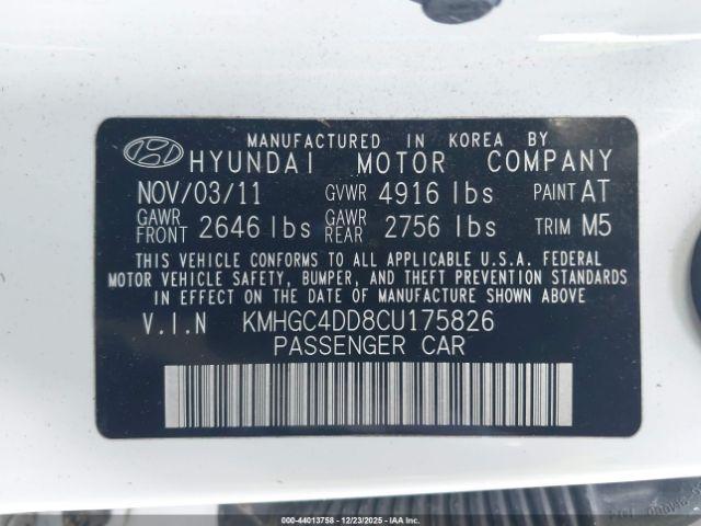 Hyundai Genesis 3.8 Image 10