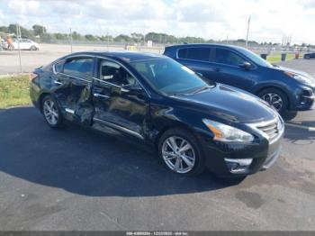  Salvage Nissan Altima