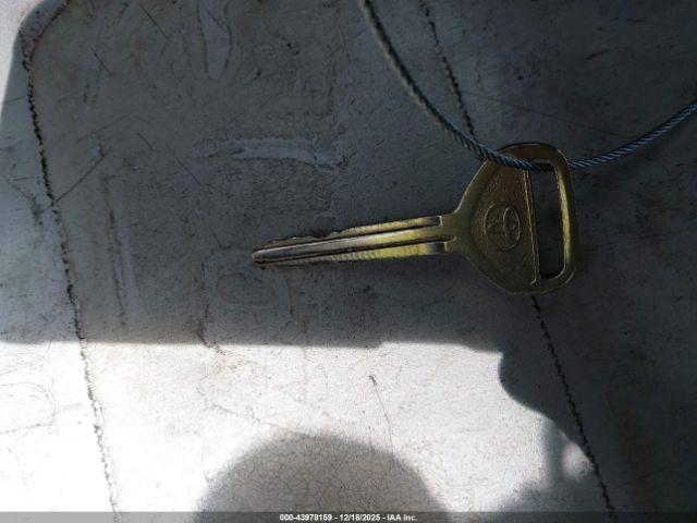 Toyota Corolla S Image 3