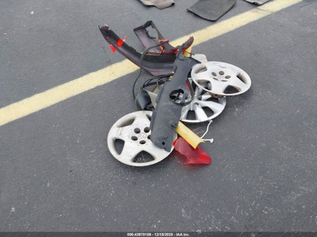 Toyota Corolla S Image 8